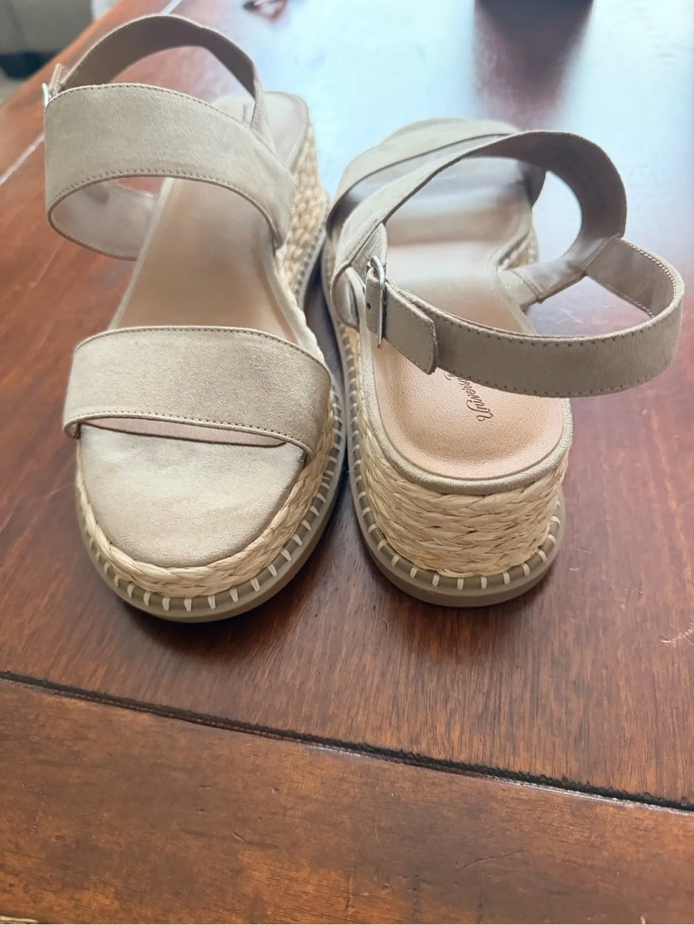 Universal Thread Taupe Espadrille Platform Sandals